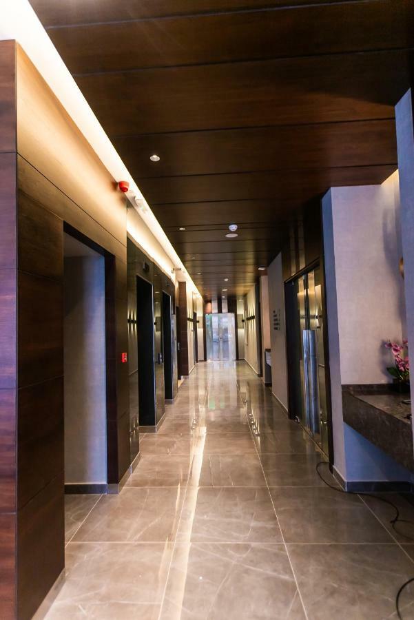 The Compass Hotel Amman Exterior foto